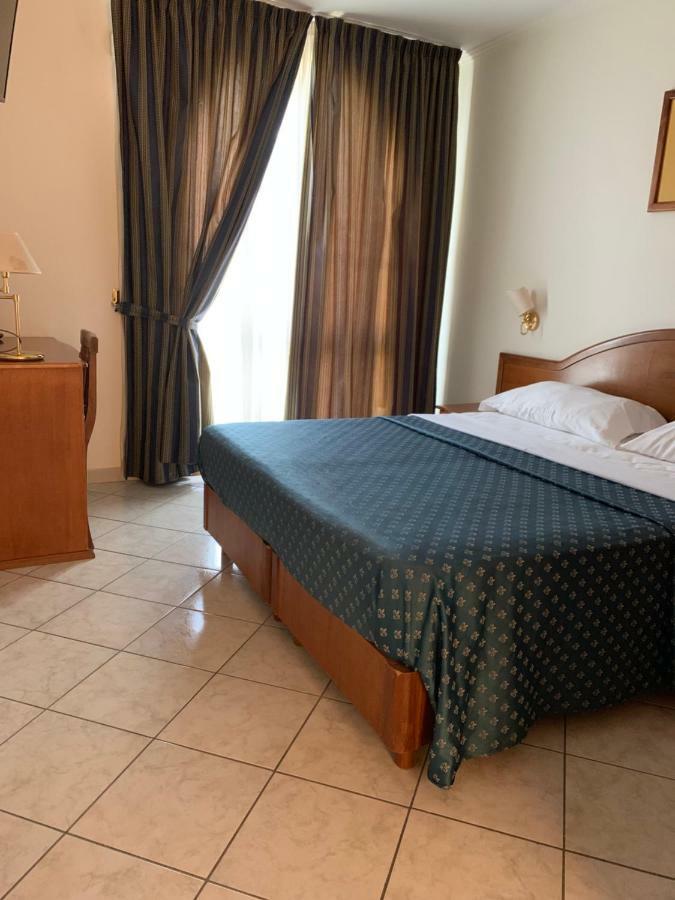 Hr Hotel & Spa Пиано ди Соренто Екстериор снимка
